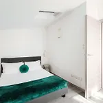 Apartment Boheme Loft Como